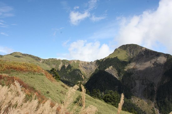 The Swallow Mountain in Wushi